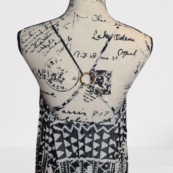 Tori Richard Symmetrical Spaghetti Strap Backless Boho Dress - Picture 6 of 11